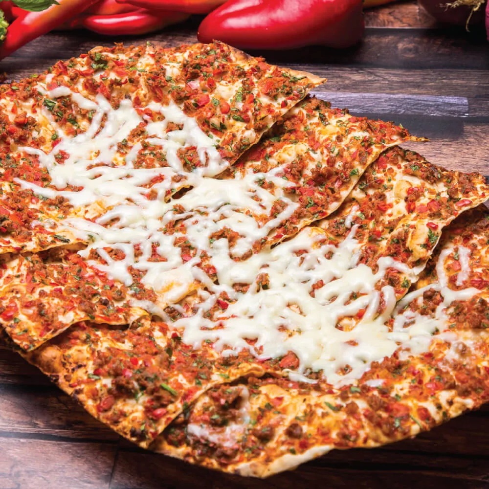  Kaşarlı Lahmacun 