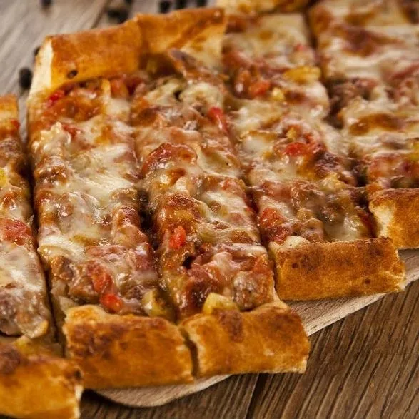 Kuşbaşılı Pide 