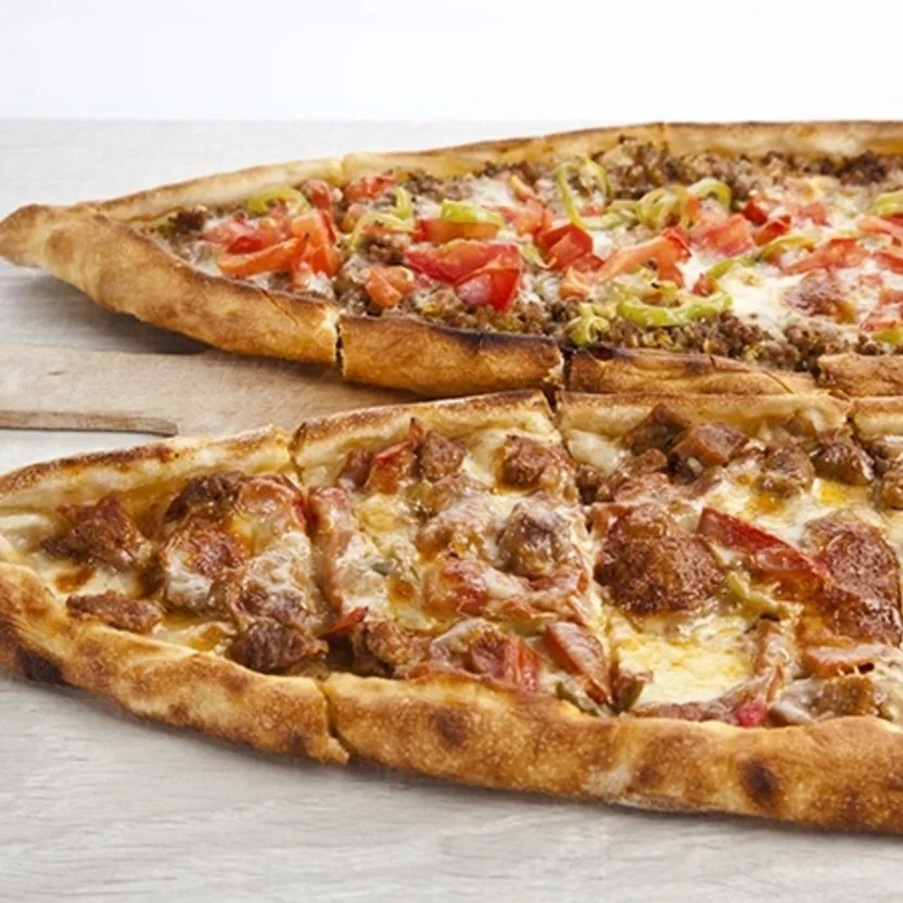  Yumurtalı Kaşarlı Pide 